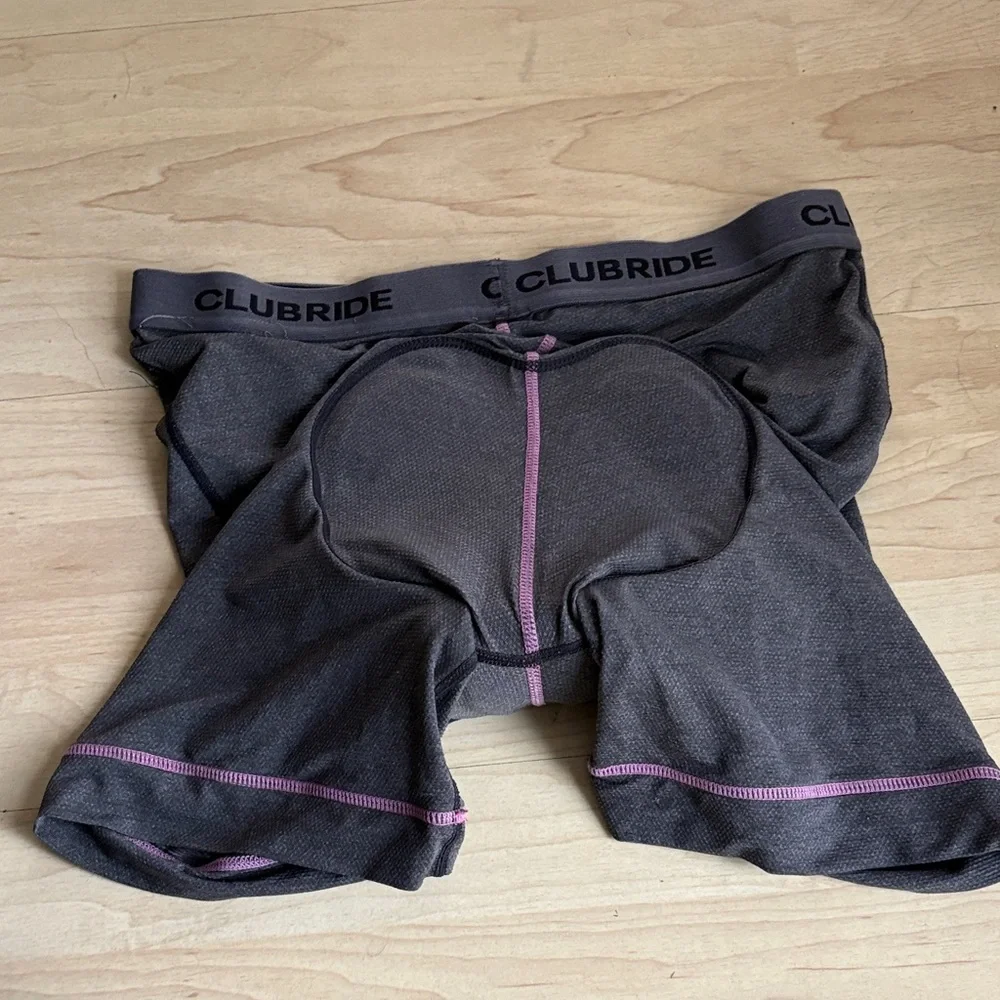 CLUB RIDE MONTCHAM CHAMOIS 8" SZ M - Picture 2 of 6